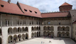 przewodnik po krakowie przedstawia Wawel